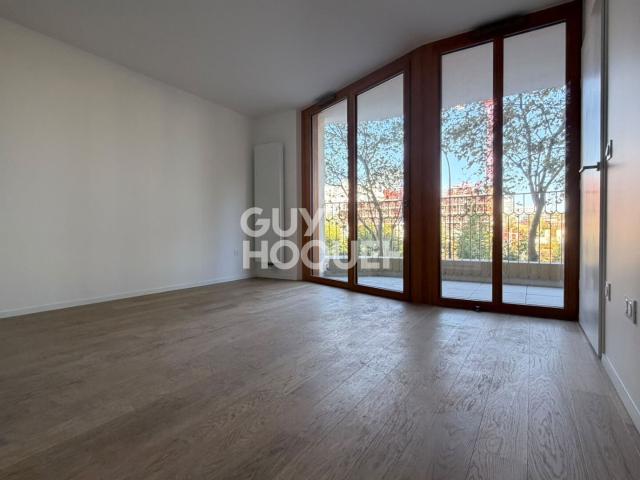 Appartement Paris DUPLEX 4 pièce s