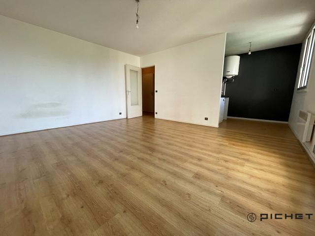 Appartement Pau 1 pièce s 35 m2