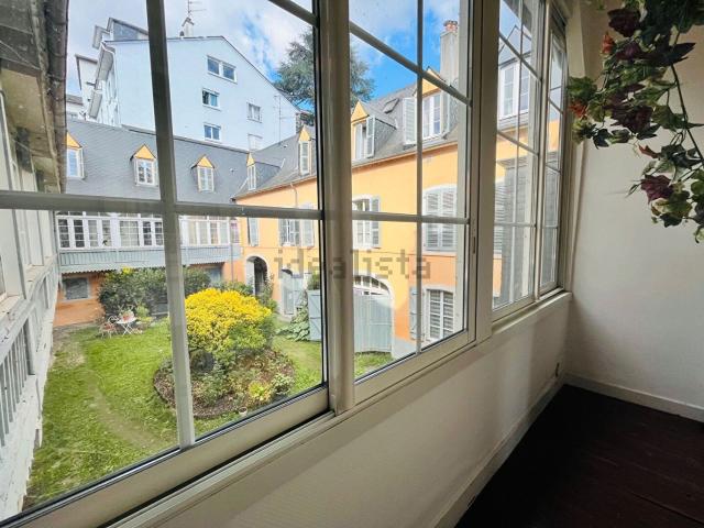 Appartement, Pau