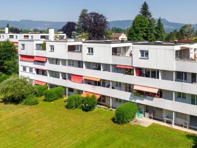 Appartement penthouse avec grande terrasse disponible jusqu'au 30.09.2027 !