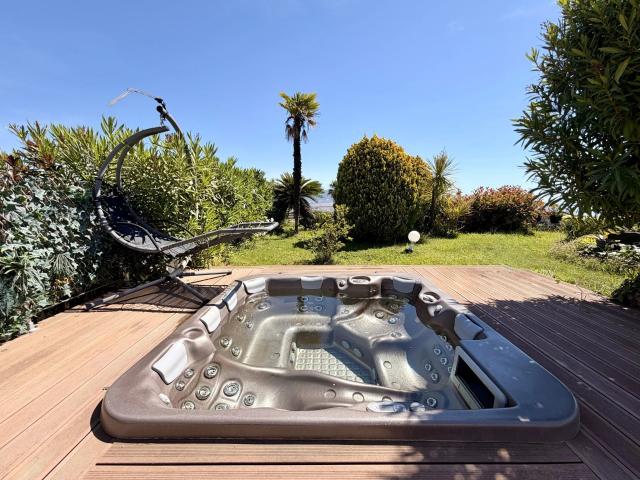 Appartement Penthouse D’Exception Avec Vue Mer Panoramique 132m² Nice