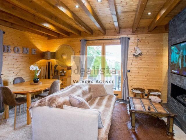 Appartement, Péone