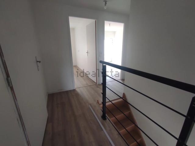 Appartement, Pern
