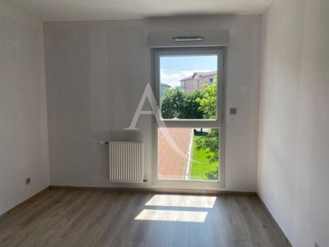 Appartement Peronnas 3 pièce s 70.76 m2