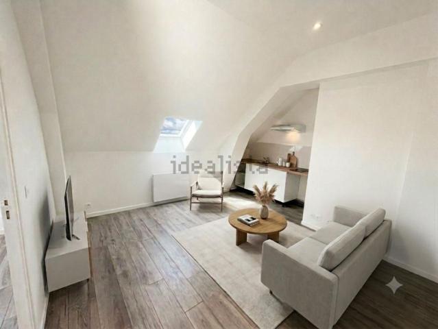 Appartement, Persan