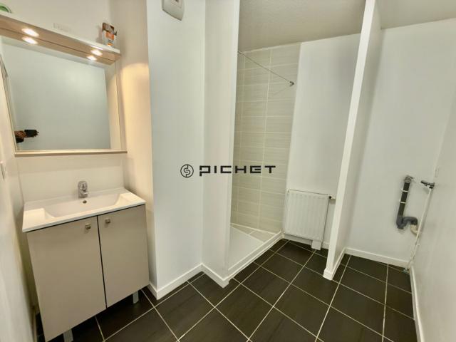 Appartement Pessac 1 pièce s 35 m2