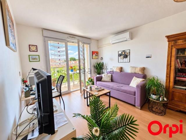 Appartement, Pézenas