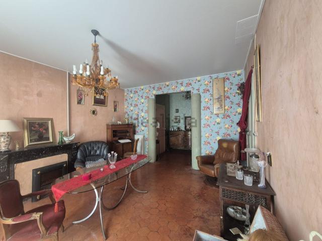 Appartement, Pézenas