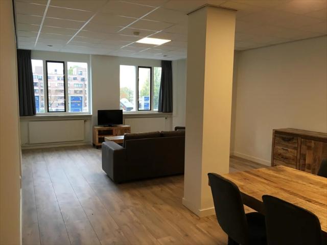 Appartement Piet Heinstraat, Enschede À louer