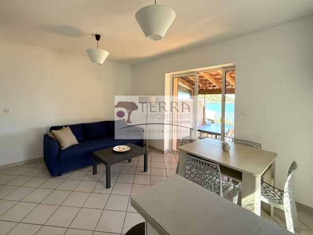 Appartement Pieds dans l'eau 20135 TARCO