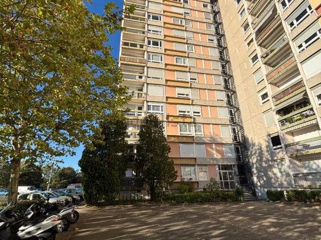 Appartement, Pierre Bénite