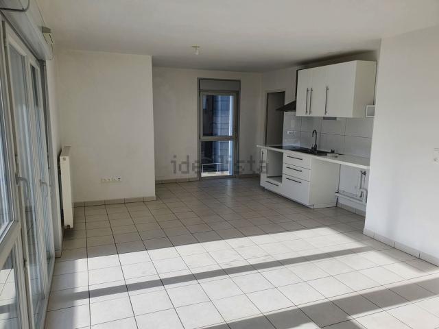 Appartement, Pont de Metz