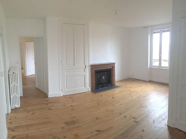 Appartement Pont De Cheruy 4 pièce s 93.37 m2