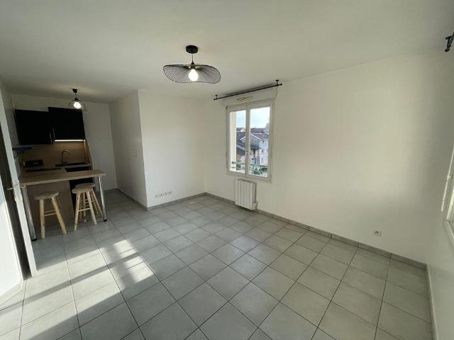 Appartement Pont De Cheruy 1 pièce s 29.47 m2