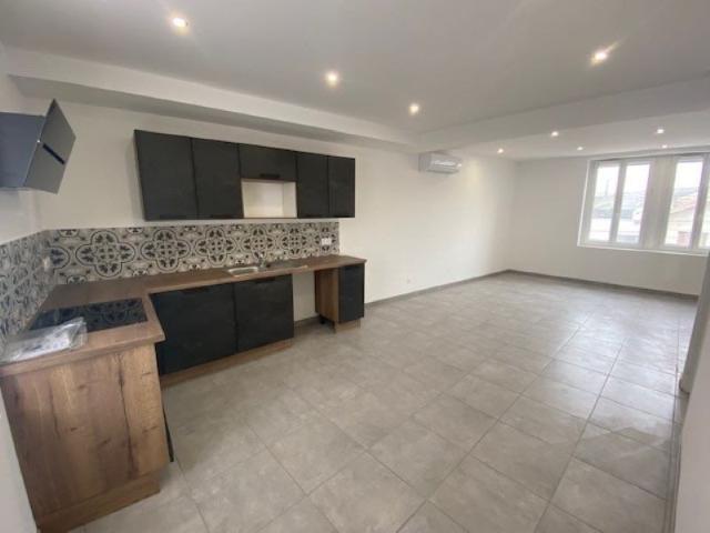 Appartement Pont De Cheruy 3 pièce s 77.72 m2