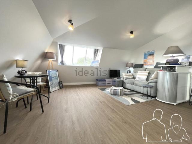 Appartement, Pont l&apos Évêque