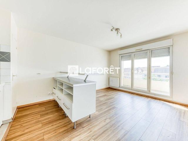 Appartement Pontault Combault 1 pièce s 25.72 m2