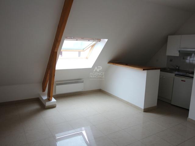 Appartement Poissy 2 pièce s 28m² 695 €uro c.c