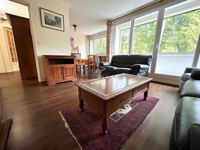 Appartement, Poissy