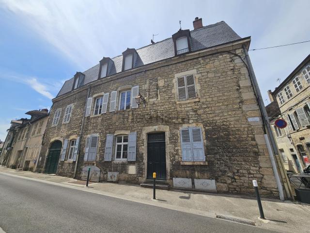 Appartement, Poligny
