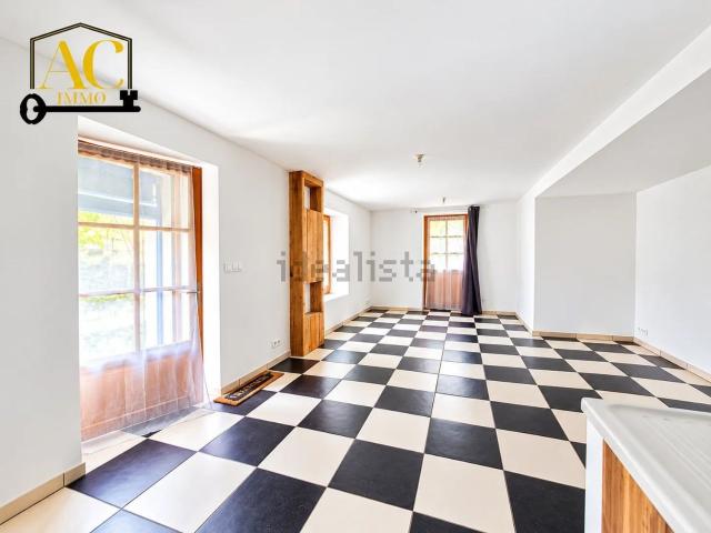 Appartement, Pougny