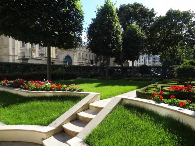 appartement pour senior issy les moulineaux 50.5m2