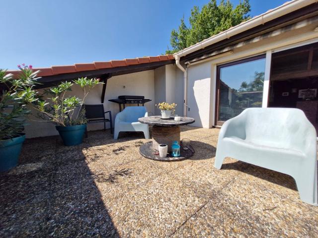 Appartement Pourvourville T3 bis 89 m2 avec terrasse garage et cave