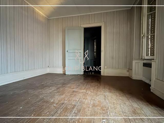 Appartement plateau T2 premier étage