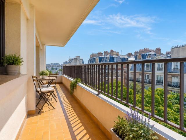 Appartement, Place des Fêtes, Paris