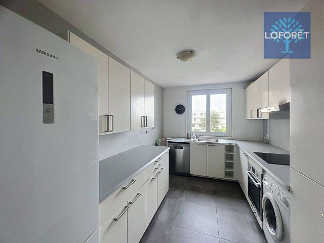 Appartement Plan de Troux à Montigny le bretonneux avec terrass