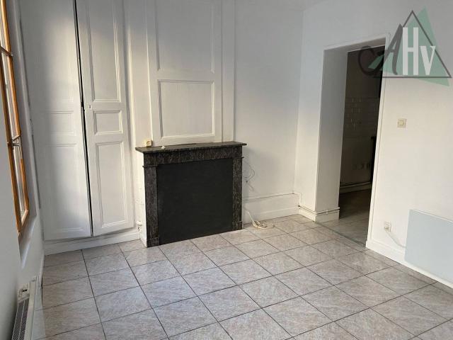 APPARTEMENT PROVINS DE TYPE F2
