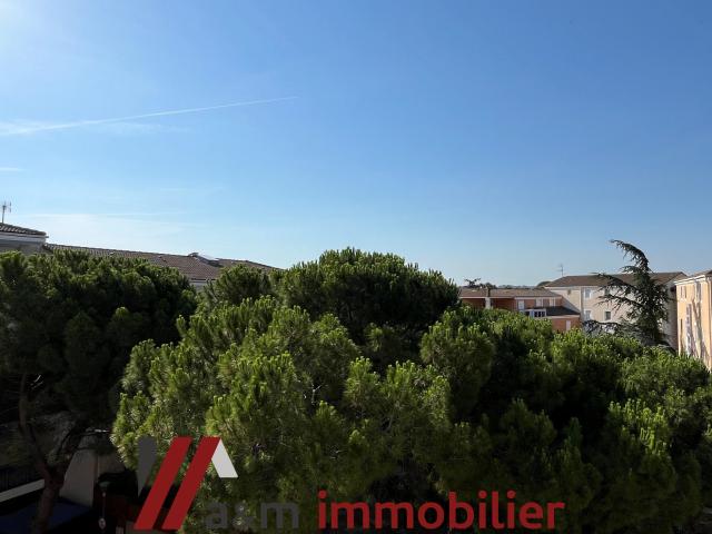 APPARTEMENT PROCHE CENTRE VILLE AVEC TERRASSE ET GARAGE