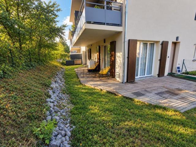 Appartement, Présilly