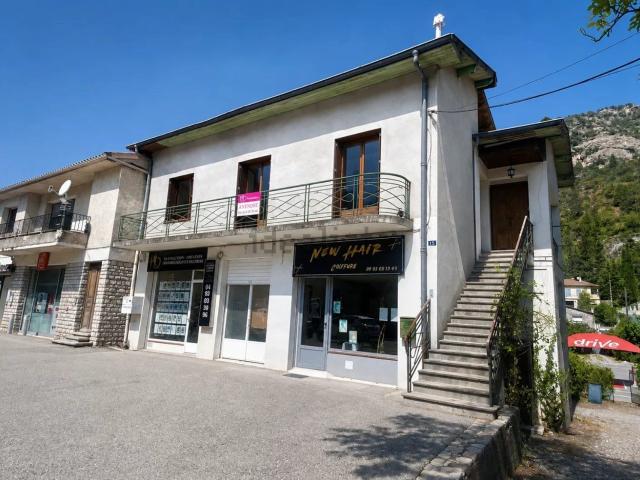 Appartement, Puget Théniers