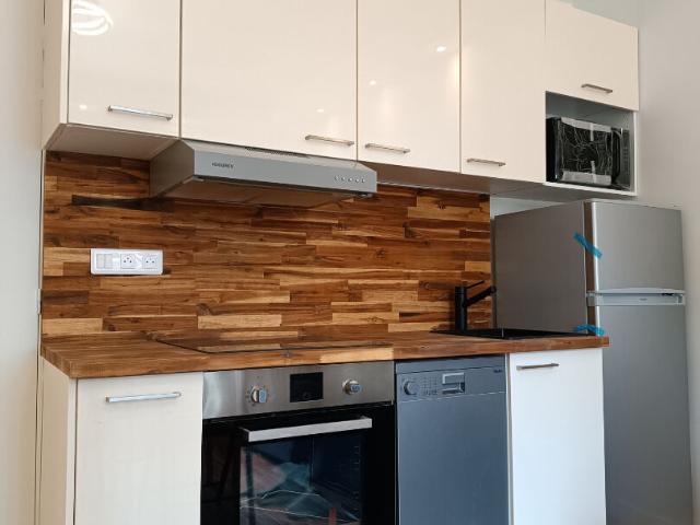 Appartement Puteaux 1 pièce 23.51 m2
