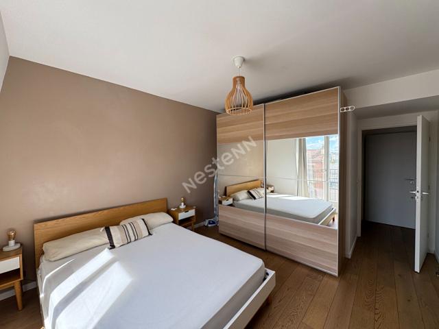 Appartement Puteaux 3 pièces de 64 m² avec parking