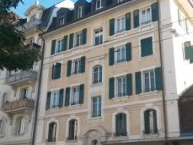 Appartement rafraîchi de 3.5 pièces, 5ème étage, env. 68 m2