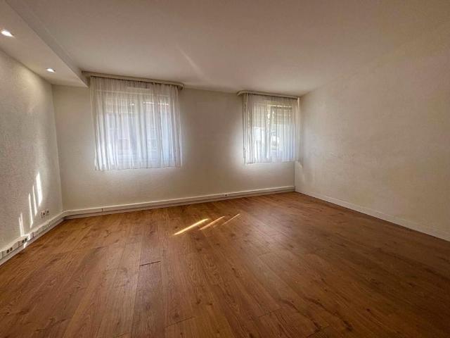 Appartement rare sur le marché Plain pied & accès PMR