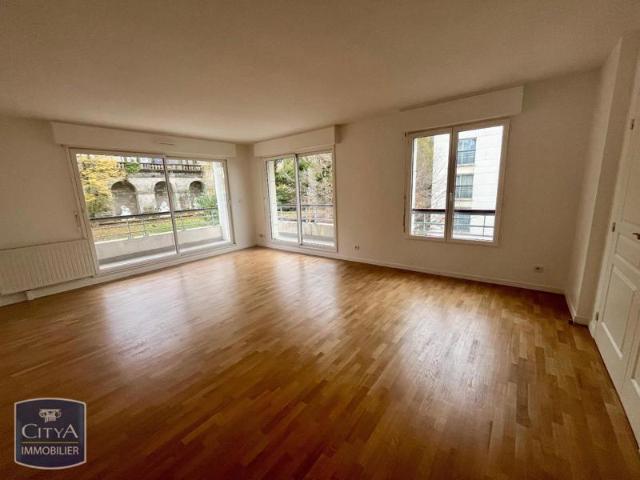 Appartement RDC 111 m2 5 pièces