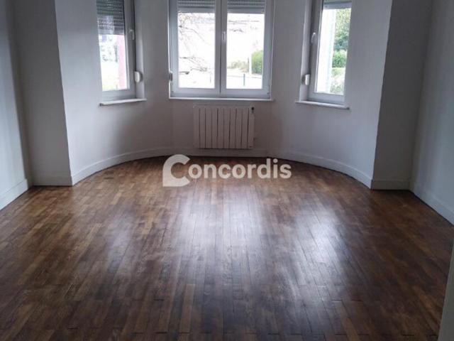 Appartement RDC 2 pièces 60 m² Saint Avold