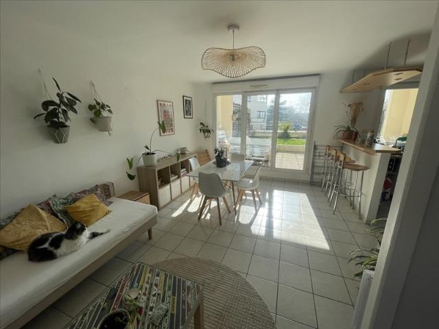 Appartement RDC 65 m2 3 pièces Meublé