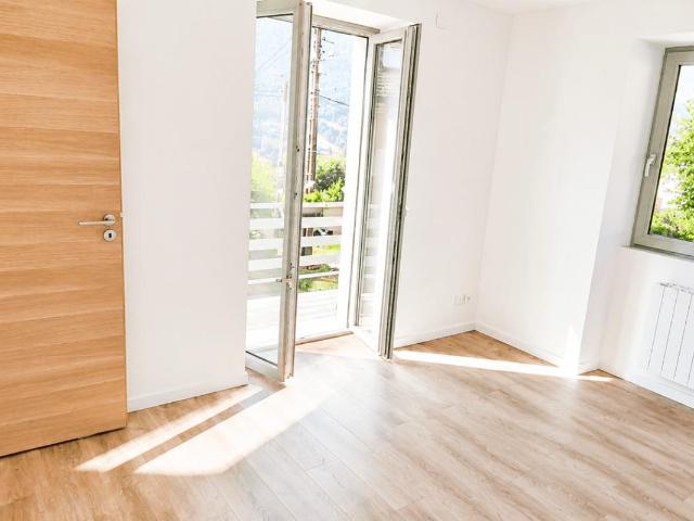Appartement RDC 69 m2 3 pièces Non meublé