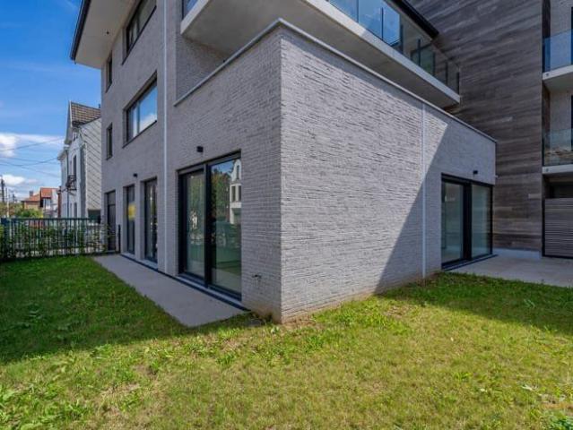 Appartement RDC avec jardin