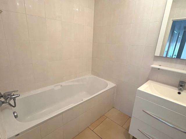 Appartement rdc T3 avec rez de jardin et parkings