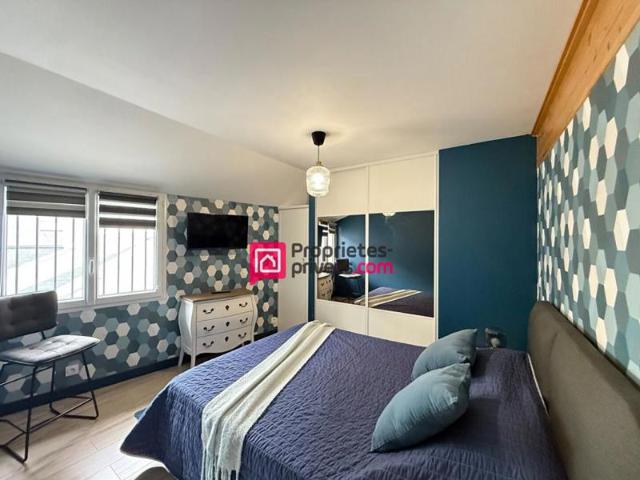 Appartement rénové Chinon Centre Ville Duplex 3 pièce s 56 m2