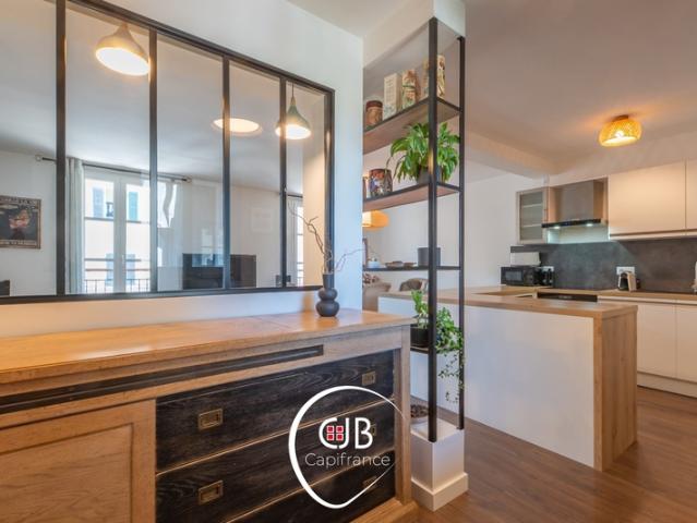 Appartement rénové à Montmélian avec terrasse et vue Mont Blanc