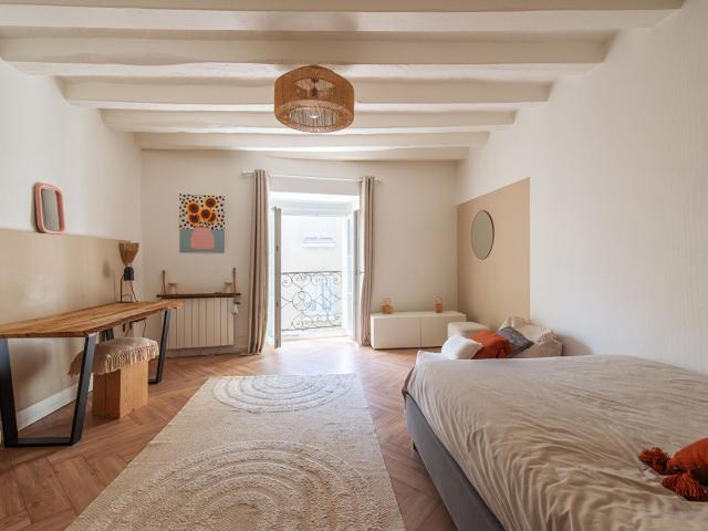 Appartement Rénové à proximité du parc Balzac