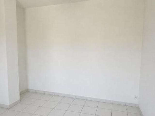 Appartement rénové à Saint Maurice De Beynost à louer Locagestion, expert en gestion locative