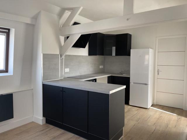 APPARTEMENT RENOVE ARMENTIERES 2 pièce s 48 m2
