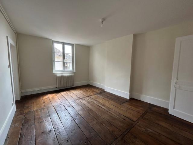 Appartement rénové au coeur de St Léonard de Noblat